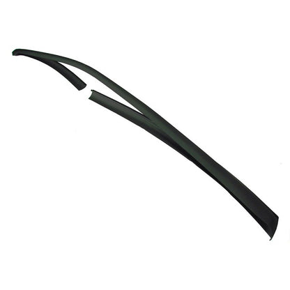 Three-Piece Windshield Reveal Molding With Metal