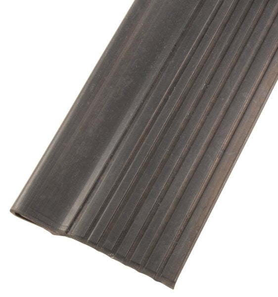Rear bumper seal